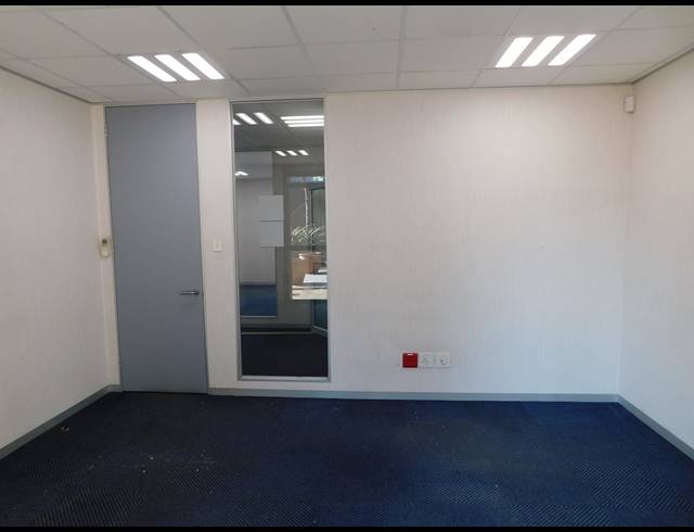 157M² OFFICE TO LET IN ROSEBANK